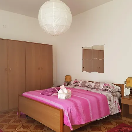 Matilde Caprara d'Abruzzo